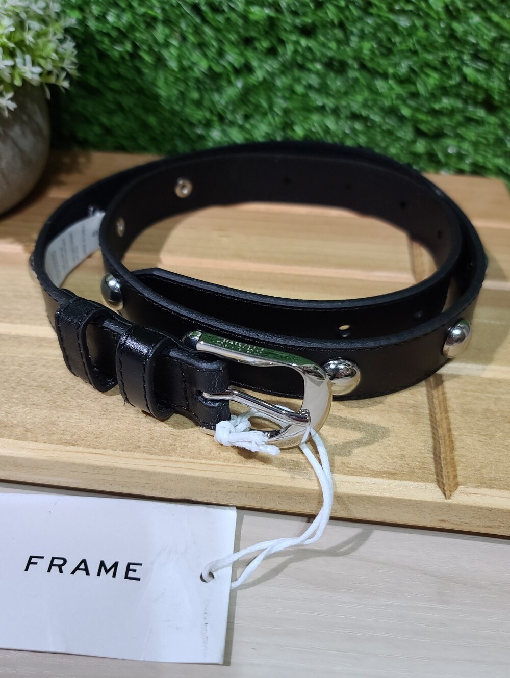 FRAME Twist Buckle Studded Leather Belt /Small Noir (Black) NWT
